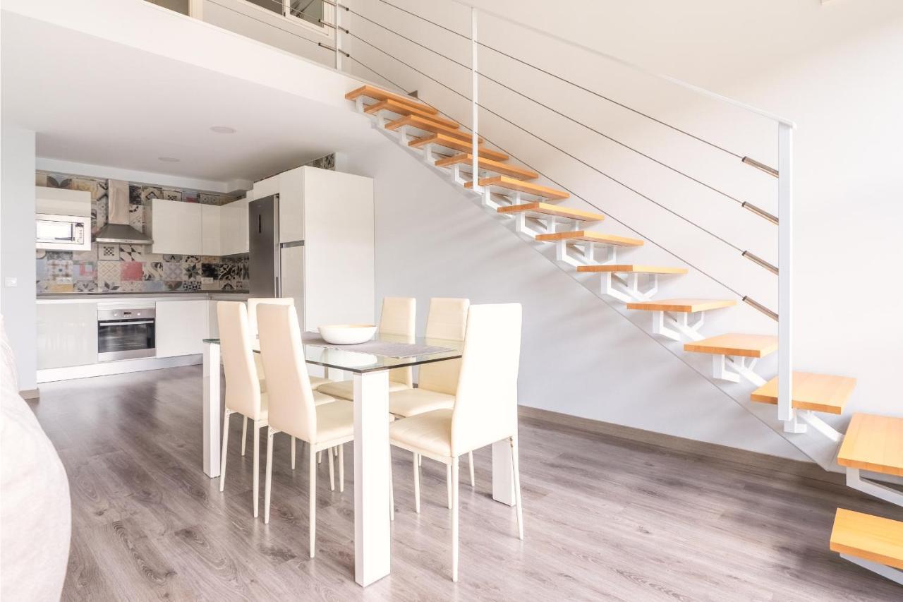 El Ventero Apartment - Elegante Apt Para 5 Con Terraza, Wi-Fi Y Aparcamiento En La Calle Camarma de Esteruelas Extérieur photo